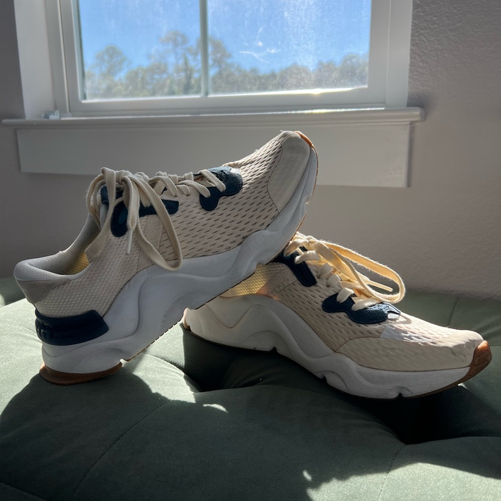 Sorel Beige and Navy Sneakers